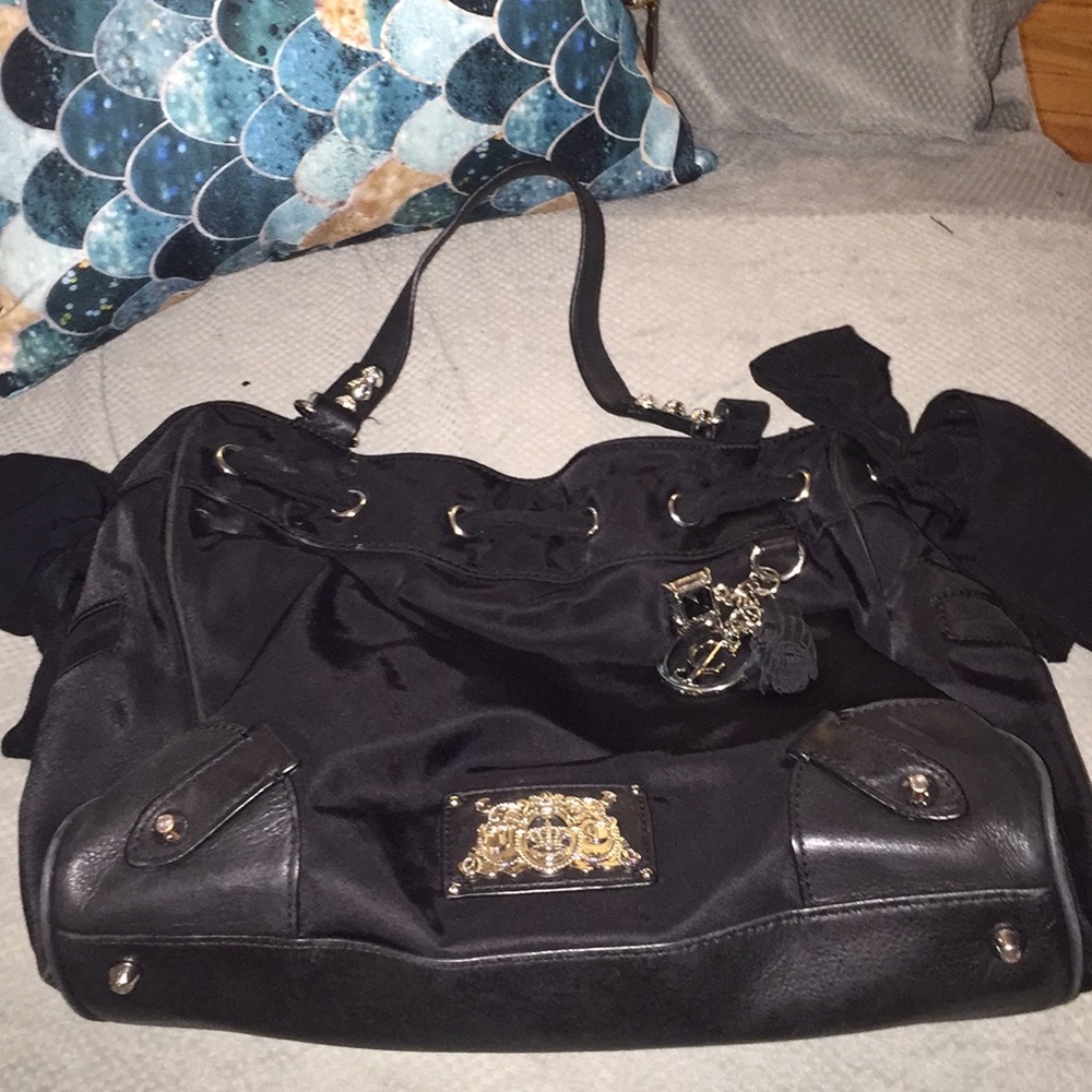 Black juicy couture purse.